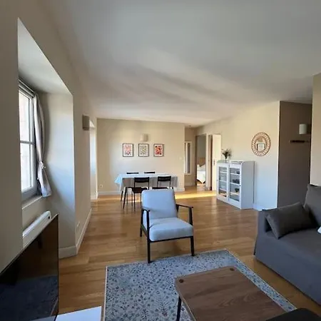 Vue Rhone & Serenite Apartment *